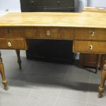 611 4291 WRITING DESK